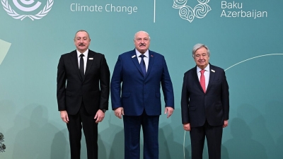 Участие во Всемирном саммите по борьбе с изменением климата в Баку